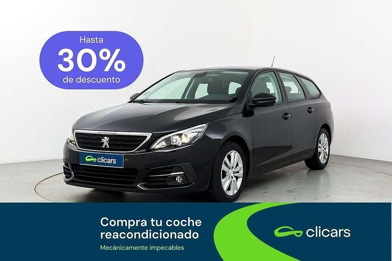 Usado Peugeot 308 SW Active 131 CV (96 kW) 2021 Negro Familiar