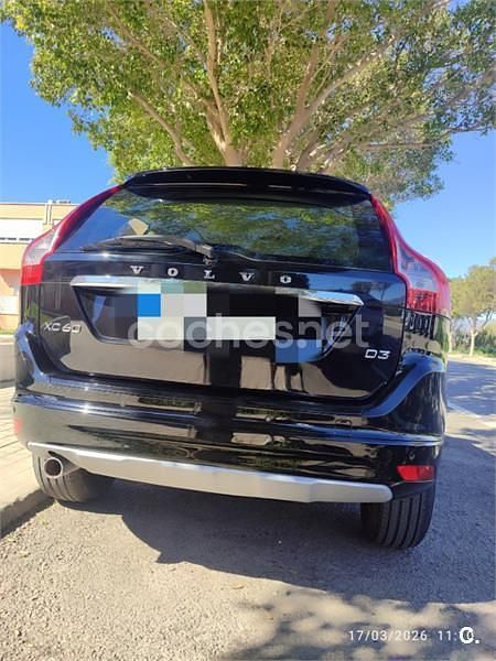 Usado Volvo XC60 Kinetic 136 CV (100 kW) 2016 Negro SUV