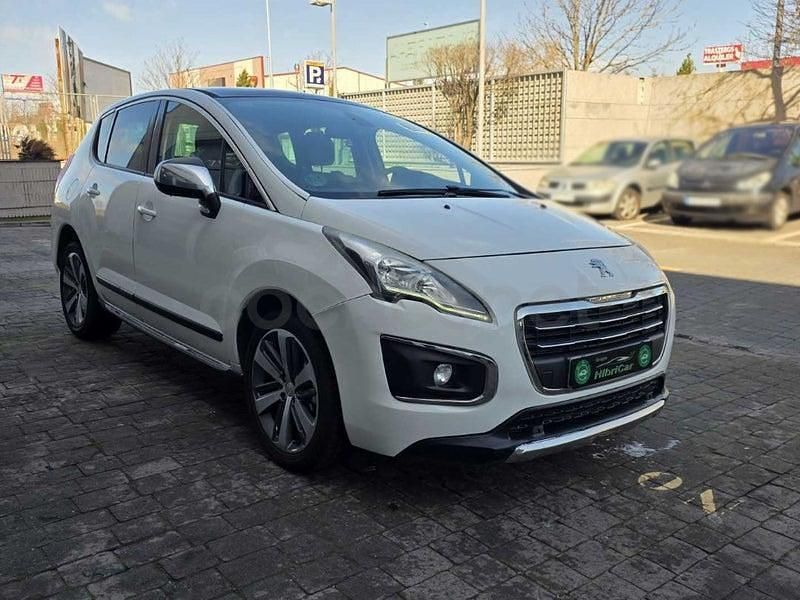 Usado Peugeot 3008 Allure 130 CV (95 kW) 2016 Blanco SUV