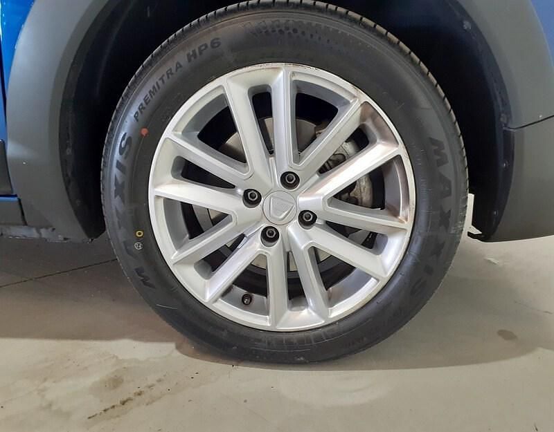 Usado Dacia Lodgy Stepway 115 CV (84 kW) 2021 Azul Monovolumen