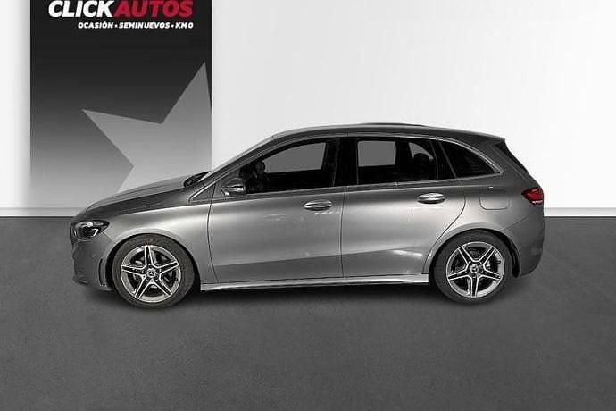 Usado Mercedes 180 AMG Line Premium 116 CV (85 kW) 2023 Berlina