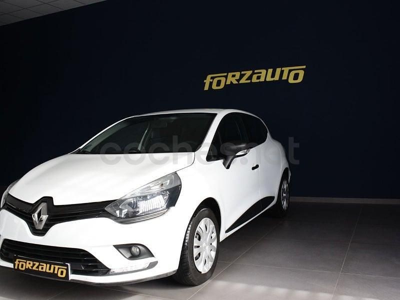 Blanco Usado 2019 Renault Clio GrandTour Business Familiar | 11.990 € (Un poco caro) - Imagen 1/4