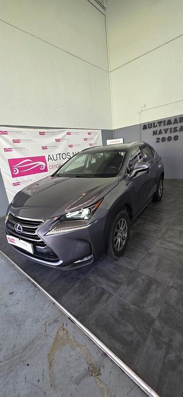 Usado Lexus NX300h 197 CV (144 kW) 2017 Champang SUV