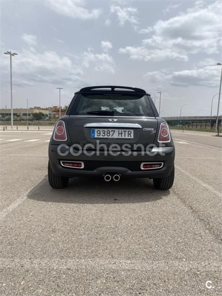 Usado Mini Cooper SD 143 CV (105 kW) 2014 Gris / plata Utilitario