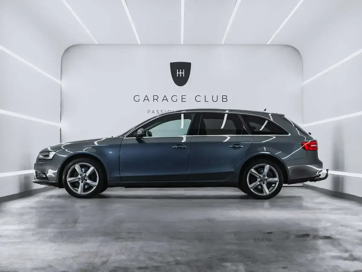 Usado Audi A4 S-Line 177 CV (130 kW) 2013 Gris / plata Familiar