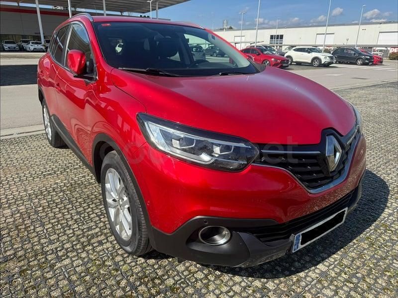 Usado Renault Kadjar Zen 130 CV (95 kW) 2017 Rojo SUV