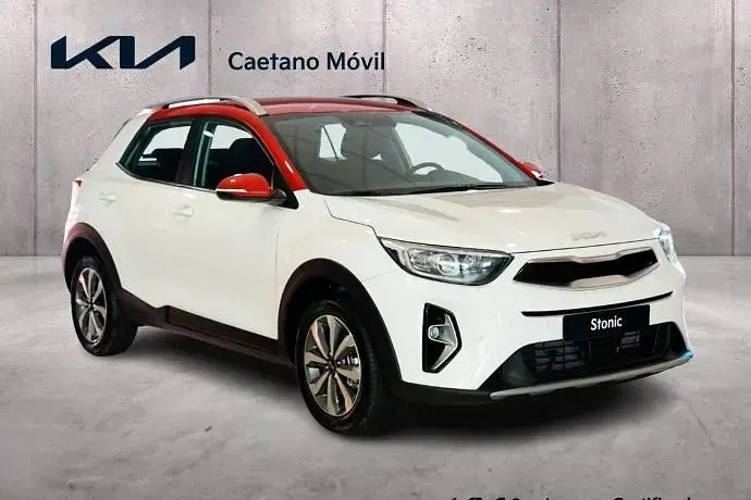 Usado Kia Stonic 100 CV (73 kW) 2022 SUV