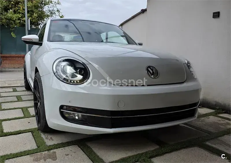 Usado VW Beetle 110 CV (80 kW) 2016 Blanco Utilitario