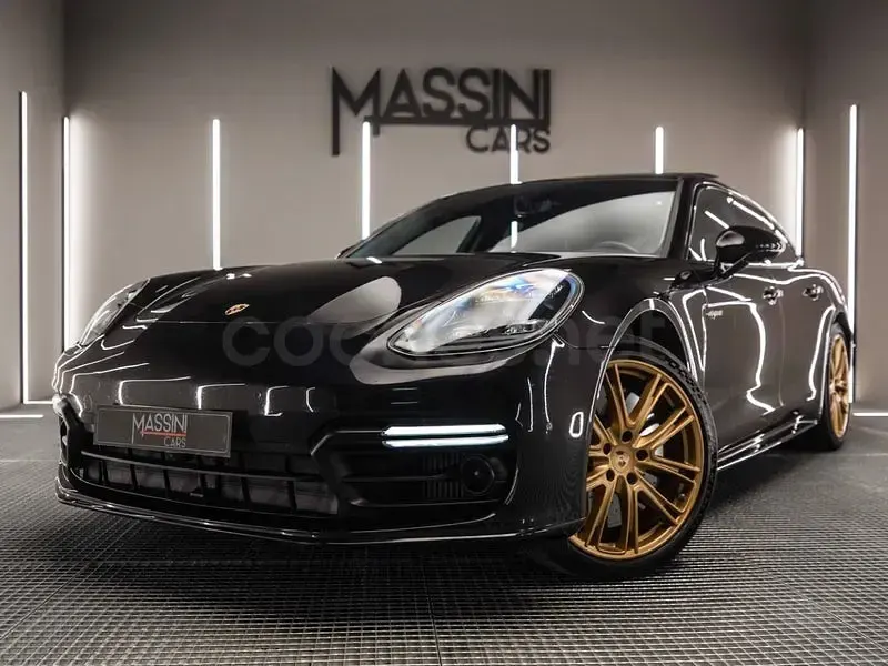 Usado Porsche Panamera Sport Turismo 680 CV (500 kW) 2020 Negro Familiar