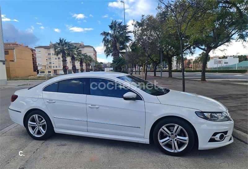 Usado VW CC R-line 140 CV (102 kW) 2015 Blanco Berlina