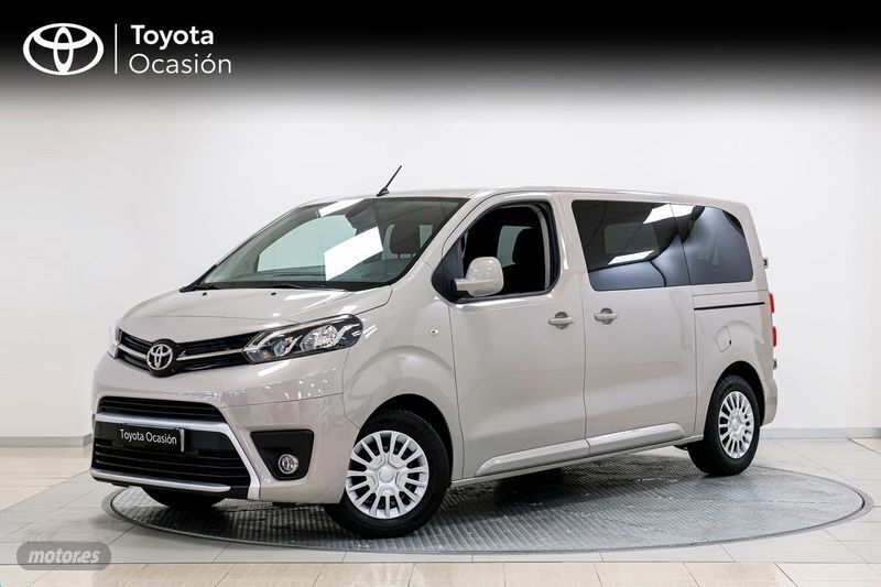 Gris Usado 2022 Toyota Proace Verso Familiar | 31.900 € (Caro) - Imagen 1/4