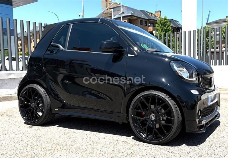Negro Usado 2017 Smart ForTwo Cabrio Brabus Xclusive Descapotable | 28.000 € - Imagen 1/4