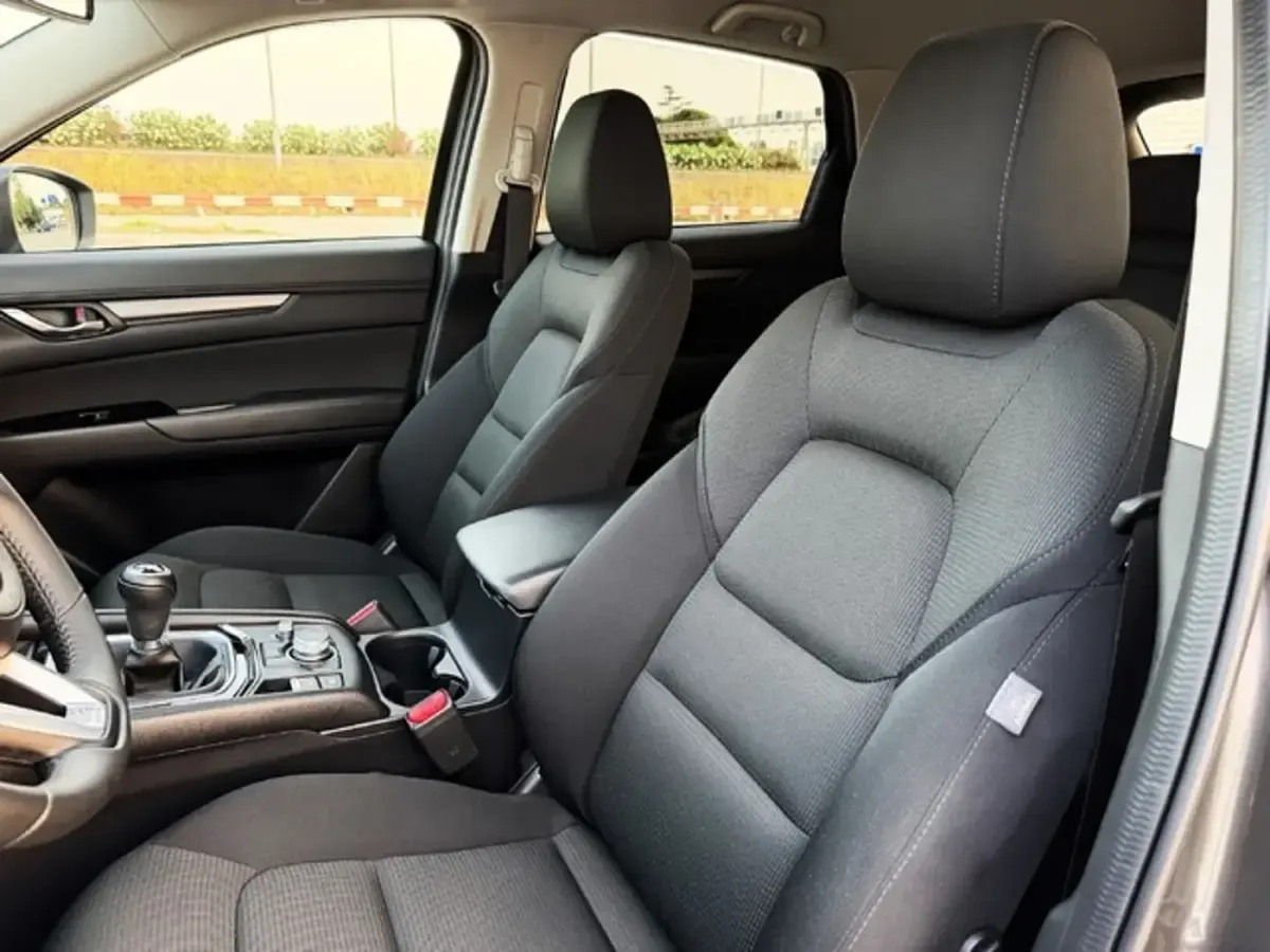 Usado Mazda CX-5 150 CV (110 kW) 2023 Gris SUV
