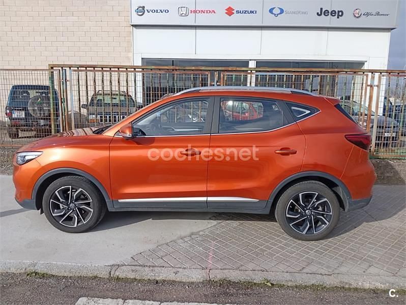 Usado MG ZS Luxury 106 CV (77 kW) 2022 Naranja SUV