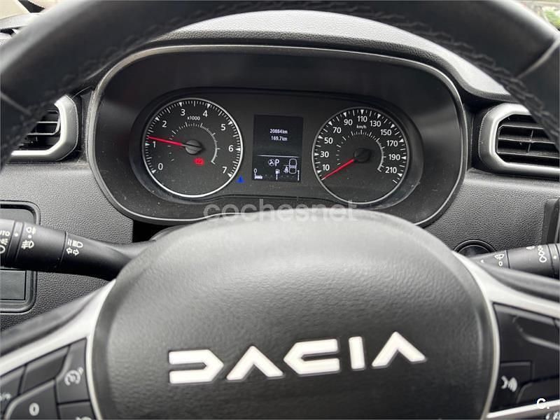 Usado Dacia Duster Prestige 150 CV (110 kW) 2023 Verde SUV