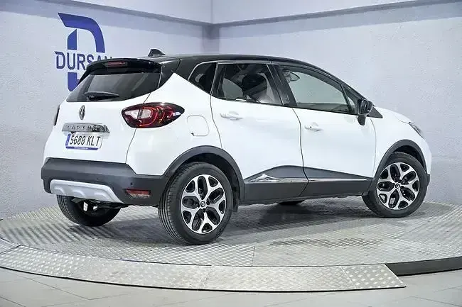 Usado Renault Captur Zen 90 CV (66 kW) 2018 Blanco SUV