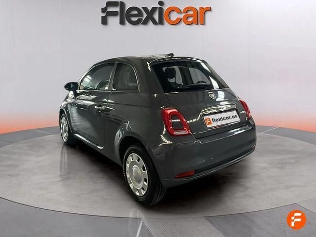 Usado Fiat 500 Club 70 CV (51 kW) 2022 Gris / plata Berlina