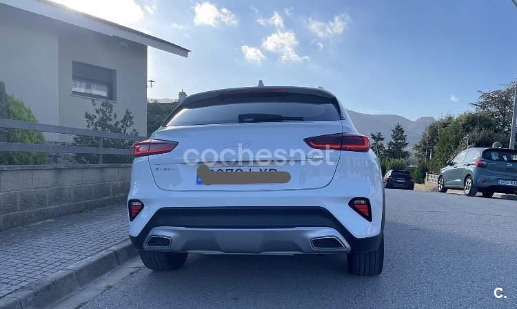 Blanco Usado 2022 Kia XCeed SUV | 16.500 € (Buen precio) - Imagen 1/4