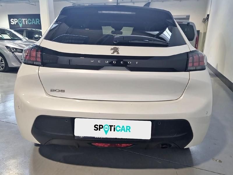 Usado Peugeot 208 Active 75 CV (55 kW) 2022 Blanco Utilitario