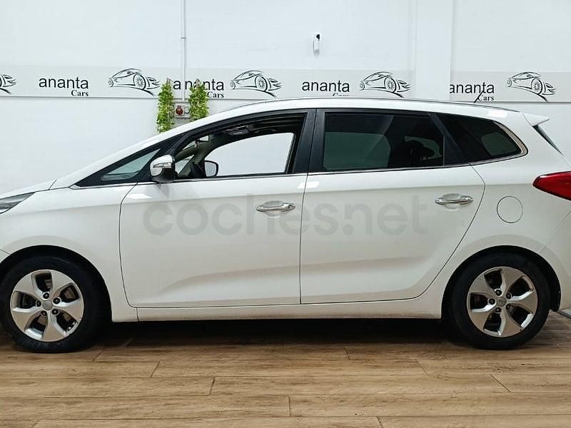 Usado Kia Carens 115 CV (84 kW) 2015 Blanco Monovolumen