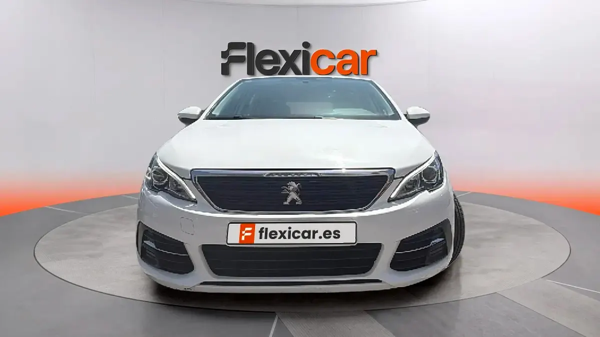 Usado Peugeot 308 Business-Line 100 CV (73 kW) 2020 Blanco Berlina