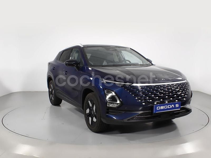 Azul Usado 2025 Omoda 5 SUV | 23.100 € (Precio justo) - Imagen 1/4