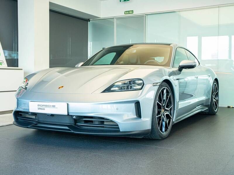 Plata dolomita metalizado Usado 2024 Porsche Taycan Berlina | 115.000 € - Imagen 1/4