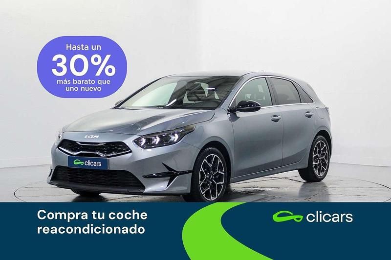 Plateado Usado 2024 Kia Ceed Style Utilitario | 18.190 € (Super precio) - Imagen 1/4