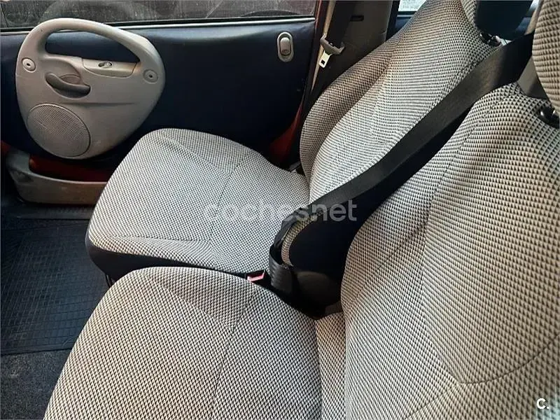 Usado Fiat Multipla Dynamic 115 CV (84 kW) 2005 Naranja Monovolumen