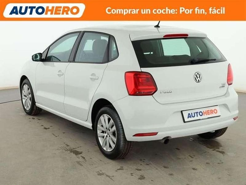 Usado VW Polo Advance 90 CV (66 kW) 2017 Blanco Utilitario