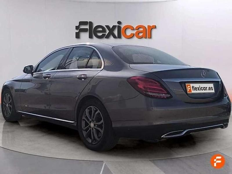 Usado Mercedes C180 Exclusive 156 CV (114 kW) 2017 Gris Familiar