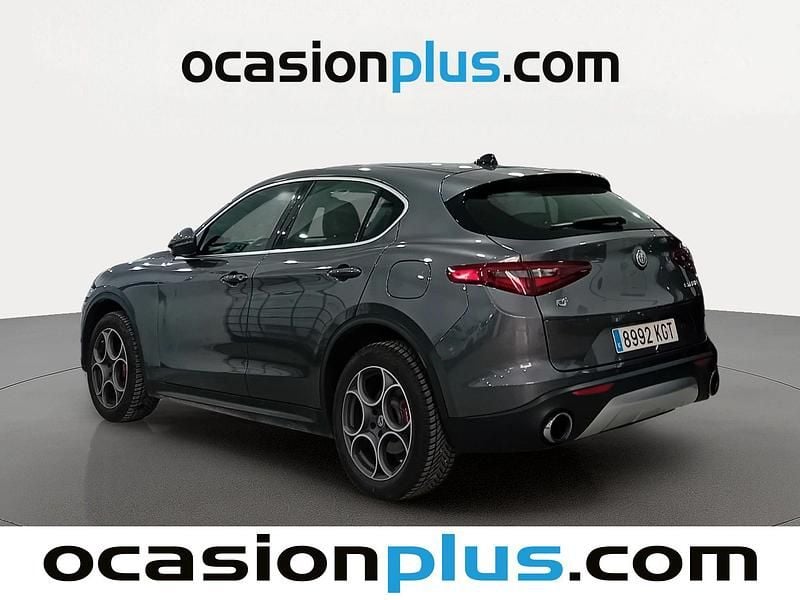 Usado Alfa Romeo Stelvio Edizione Speciale 280 CV (205 kW) 2018 Gris oscuro SUV