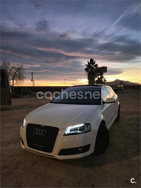 Usado Audi A3 Ambition 140 CV (102 kW) 2010 Blanco Utilitario