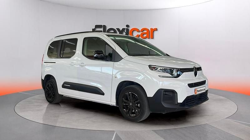 Usado Citroën Berlingo Shine 131 CV (96 kW) 2024 Monovolumen