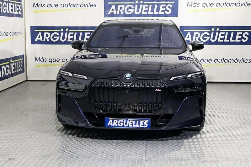 Usado BMW 760 571 CV (419 kW) 2023 Negro Berlina