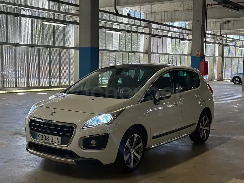 Usado Peugeot 3008 Style 150 CV (110 kW) 2016 Blanco Berlina
