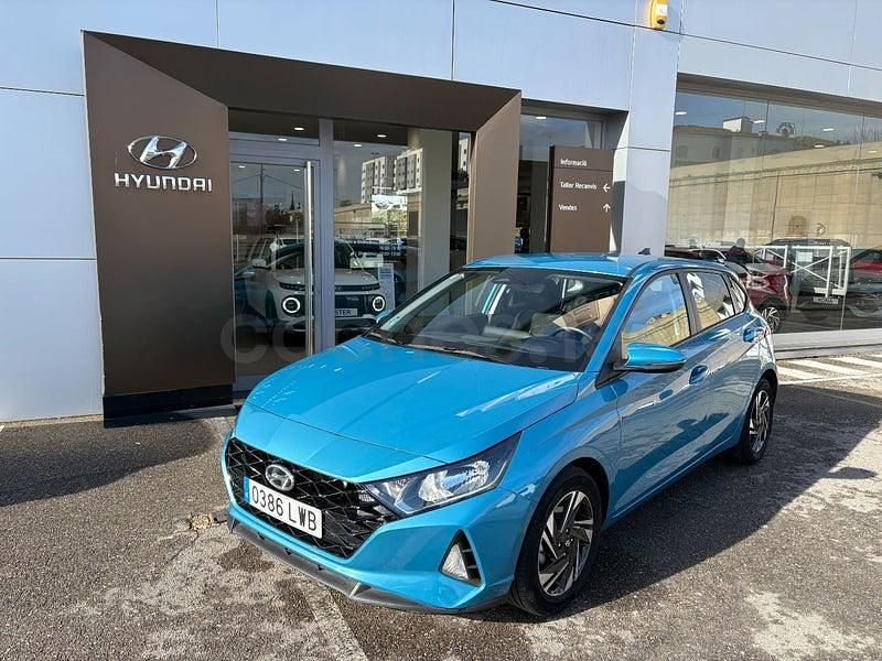 Azul Usado 2022 Hyundai i20 Berlina | 14.500 € (Buen precio) - Imagen 1/4