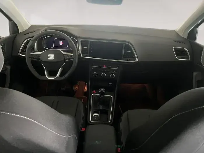 Usado Seat Ateca Style 115 CV (84 kW) 2025 Gris SUV