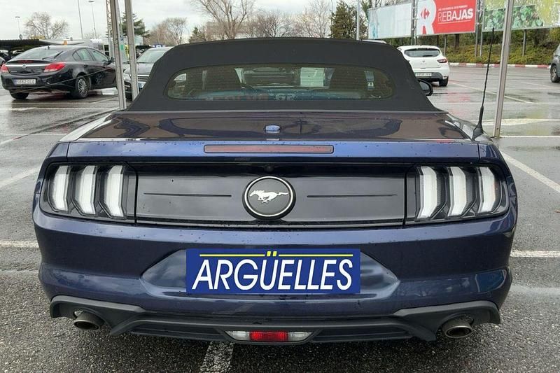 Usado Ford Mustang Convertible 290 CV (213 kW) 2019 Azul Descapotable