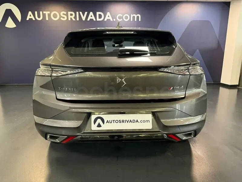 Usado DS Automobiles DS4 Performance 225 CV (165 kW) 2023 Gris / plata SUV