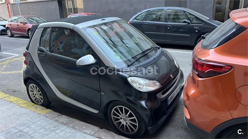 Usado Smart ForTwo Cabrio Passion 71 CV (52 kW) 2008 Negro Descapotable