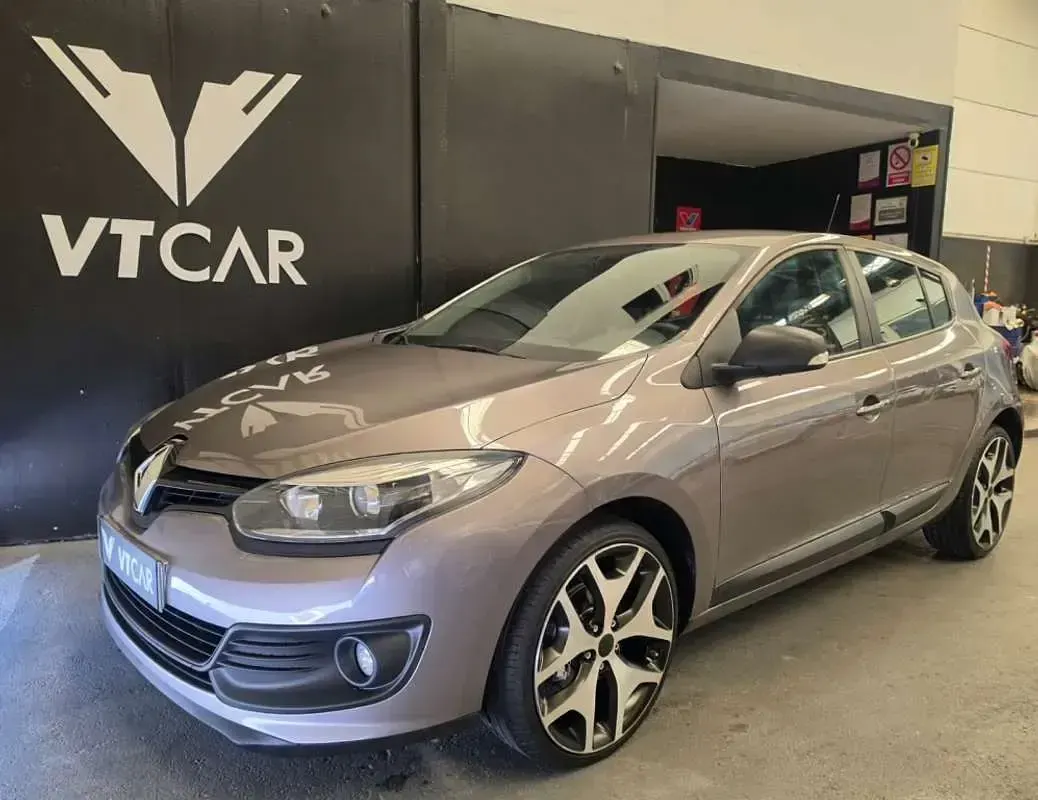 Usado Renault Mégane GT GT 116 CV (85 kW) 2015 Gris Coupe