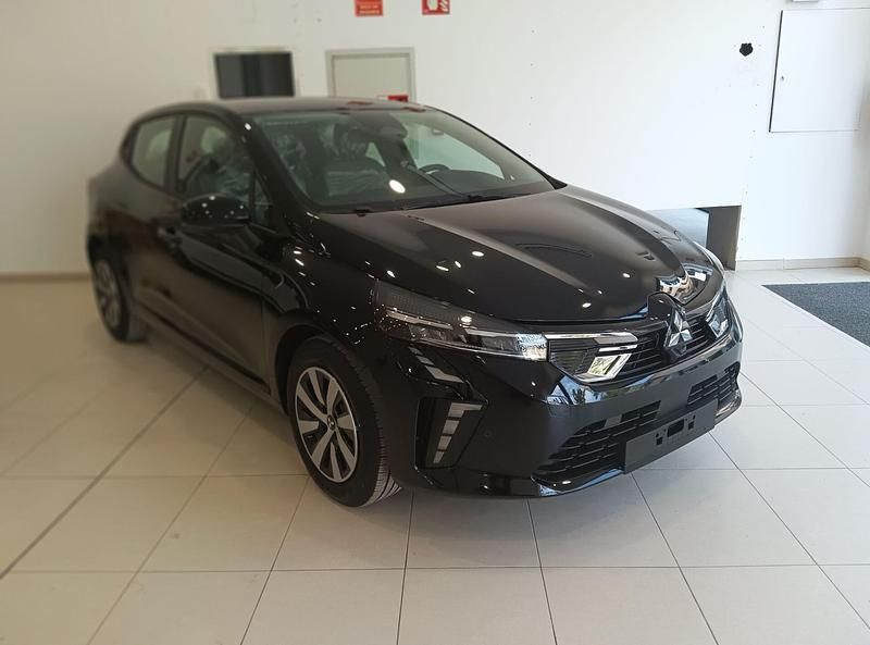 Nuevo Mitsubishi Colt Motion 100 CV (73 kW) 2025 Negro Berlina