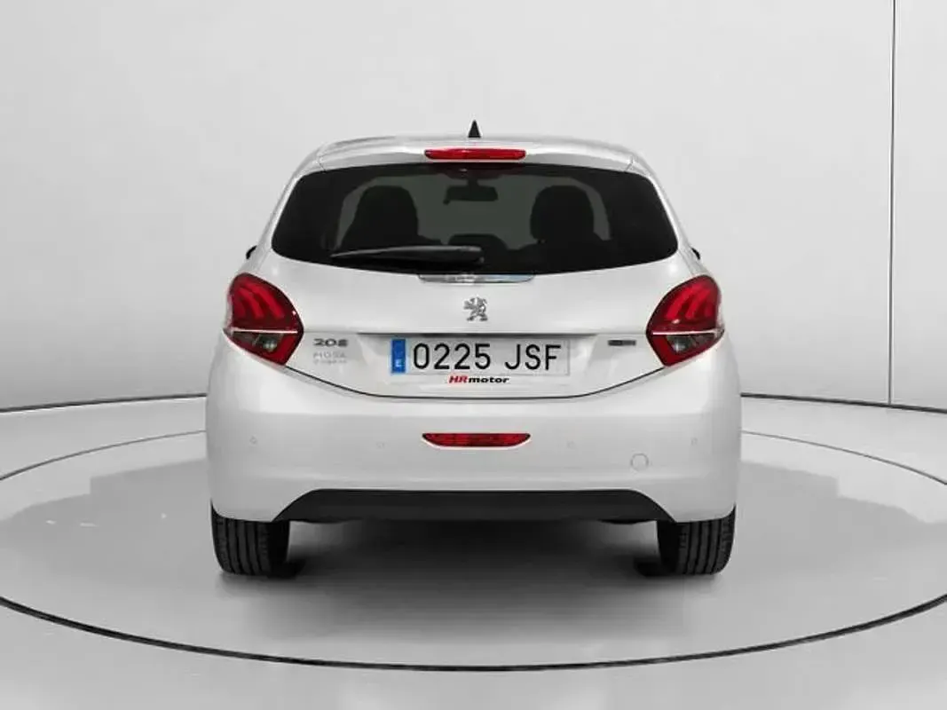 Usado Peugeot 208 Style 82 CV (60 kW) 2016 Gris Utilitario