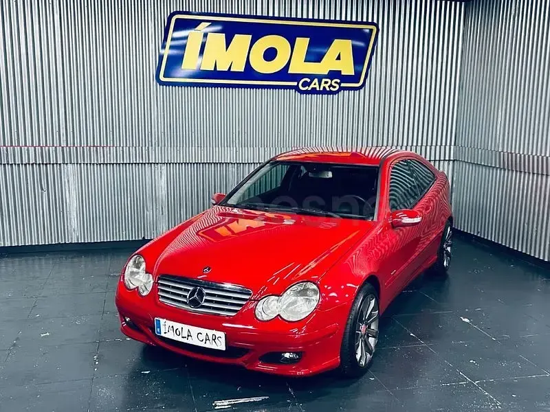 Usado Mercedes C180 Sport Edition 143 CV (105 kW) 2005 Rojo Berlina
