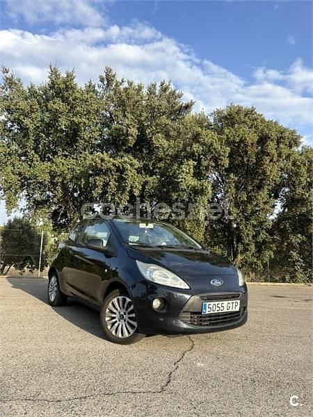 Negro Usado 2010 Ford Ka Titanium Utilitario | 3600 € (Precio justo) - Imagen 1/4