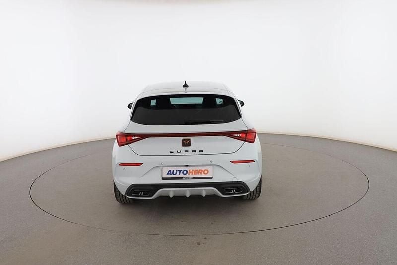 Usado Cupra Leon 150 CV (110 kW) 2024 Blanco Utilitario