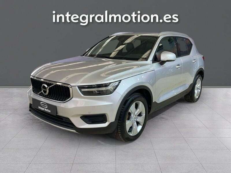 Gris Usado 2019 Volvo XC40 Momentum SUV | 23.700 € (Precio justo) - Imagen 1/4