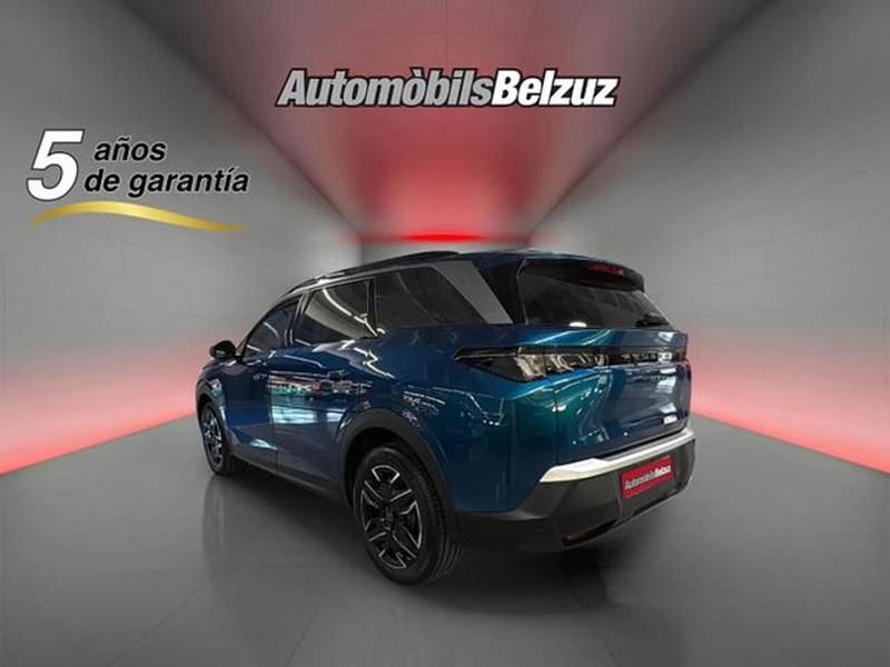 Usado Peugeot 5008 Allure 145 CV (106 kW) 2025 Verde SUV