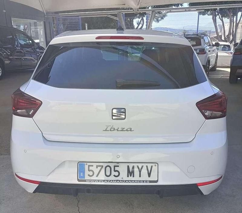 Usado Seat Ibiza 116 CV (85 kW) 2025 Blanco Utilitario